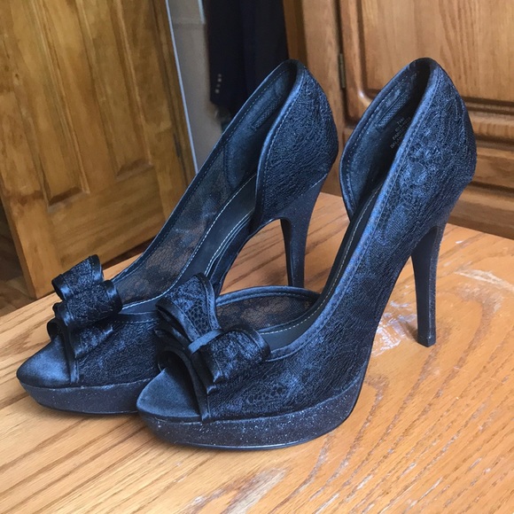 Black Jacqueline Ferrar peep toes - Picture 1 of 3